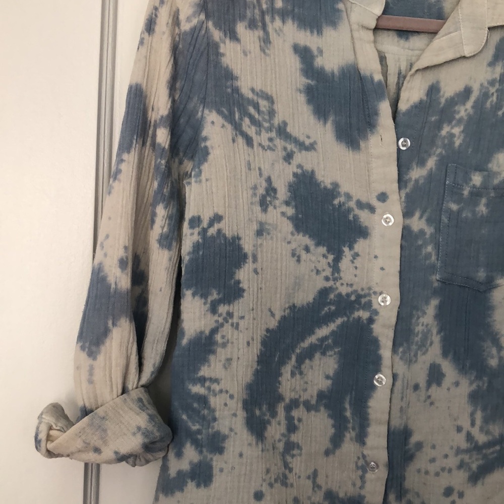 Sky Button Up - image 2